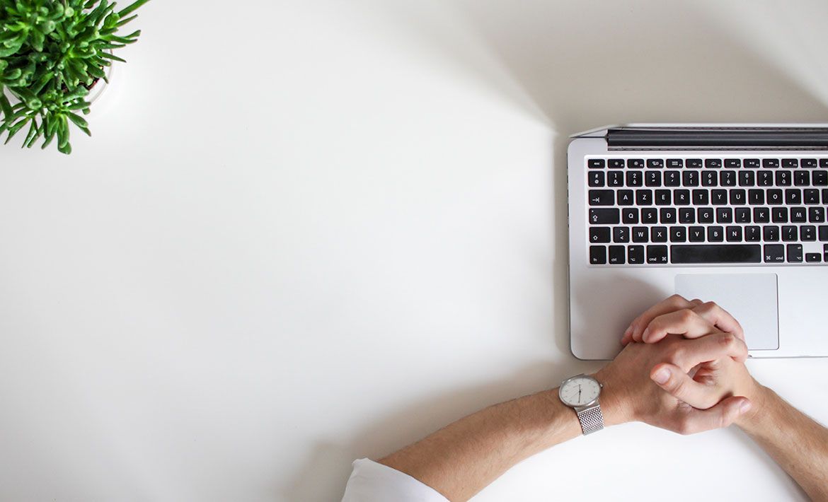 Touch base emails: Winning approaches to keep in touch